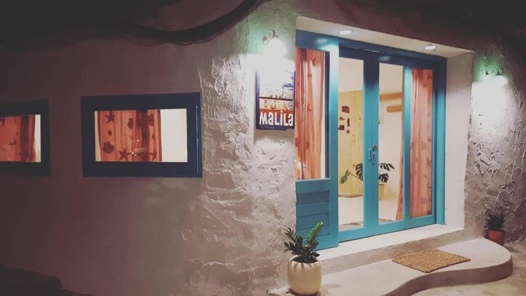 Maliblues Bed & Art Gallery Chumphon Esterno foto